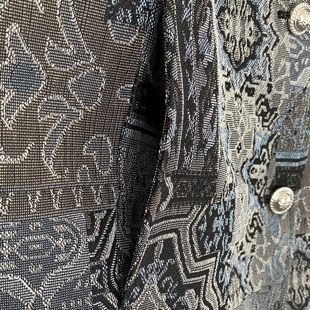 Tudor Court Patterned Jacket - image 3